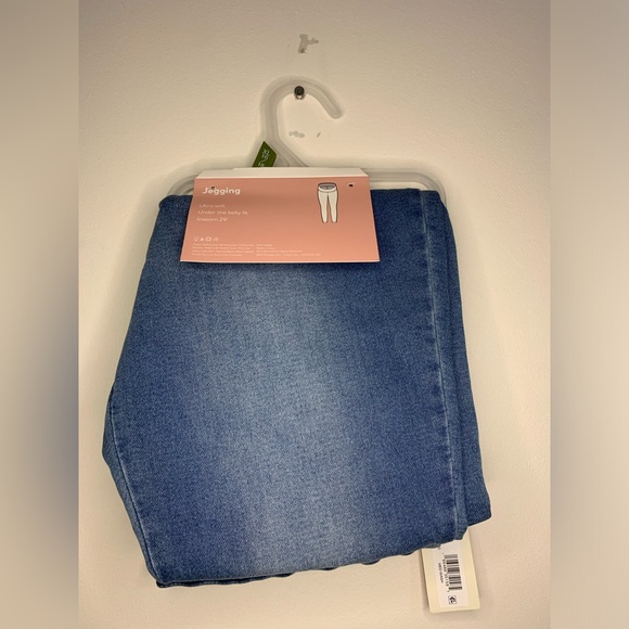 Destination Maternity Jegging Size XL - Picture 4 of 4